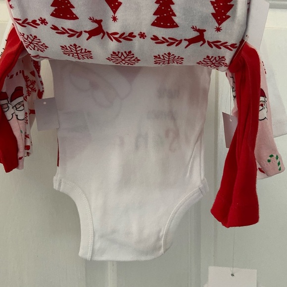 Koala baby 4 pcs onesie Christmas set - Picture 3 of 16